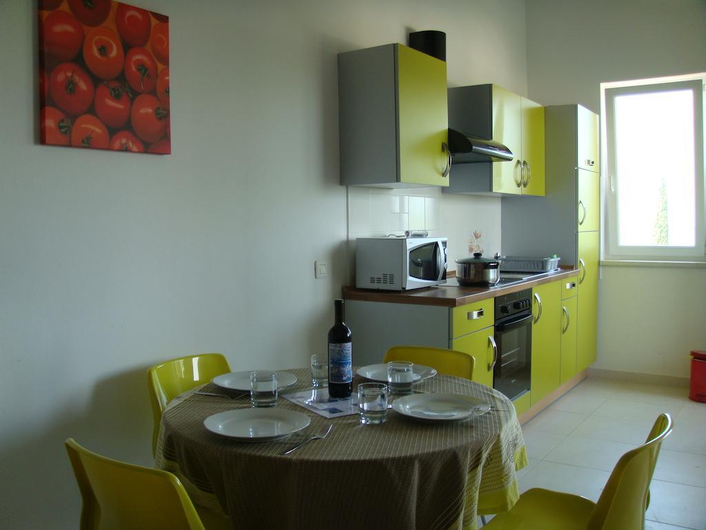 Apartments Henc Novigrad Istria Chambre photo